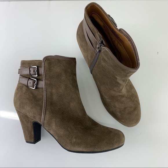 Sofft Ankle Boots suede leather Double Buckle Zip Up Taupe green 9 boho chic - Picture 2 of 10